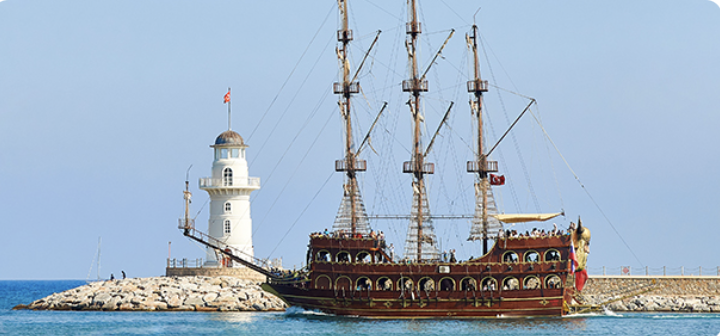 Egypt - Pirátská loď